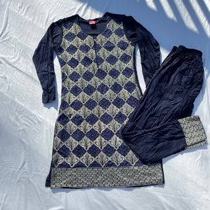 Pakistani/Indian 3 piece navy blue suit